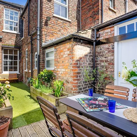 Holiday home Aycliffe *